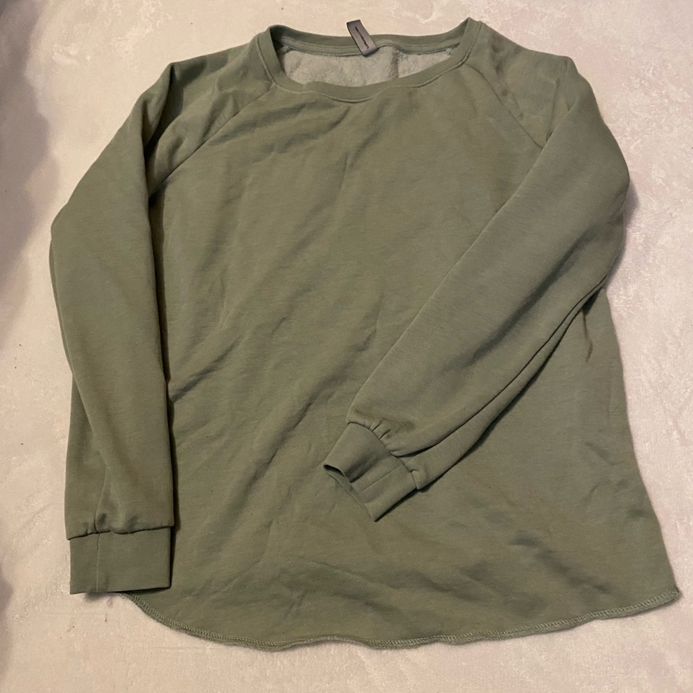 Crew neck
